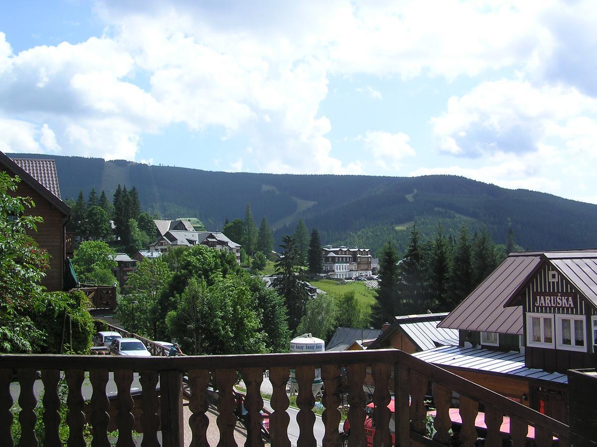 Hotel Svaty Hubert Špindlerŭv Mlýn Exterior foto