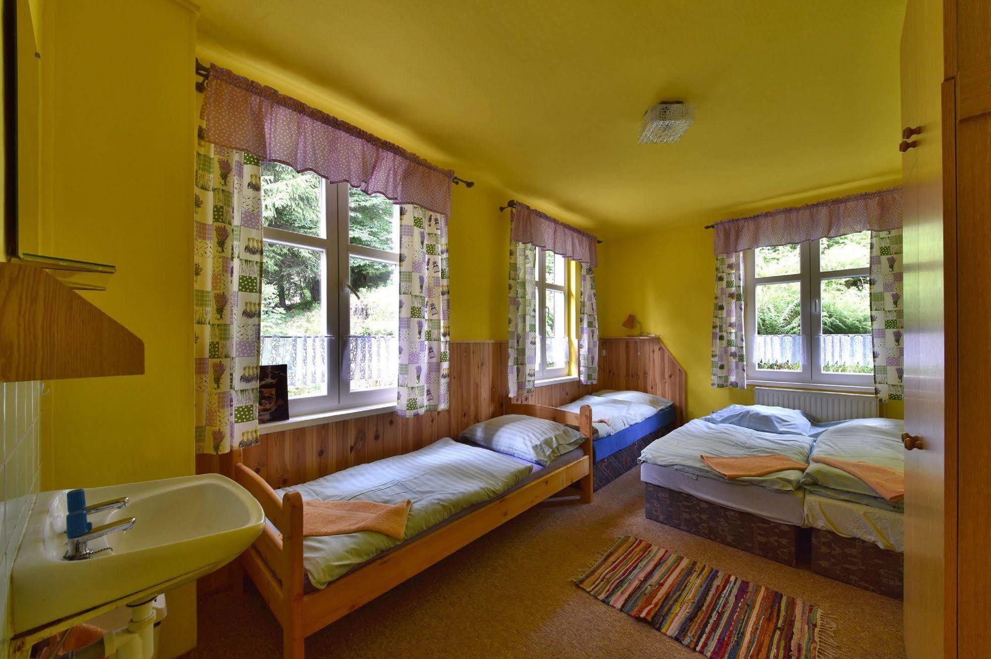 Hotel Svaty Hubert Špindlerŭv Mlýn Exterior foto